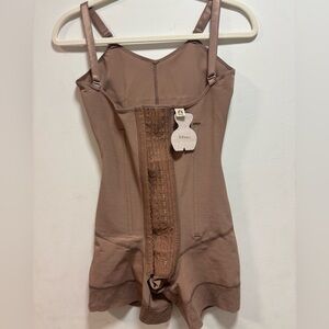 Tributo Post surgery BBL Colombian faja- stage 2